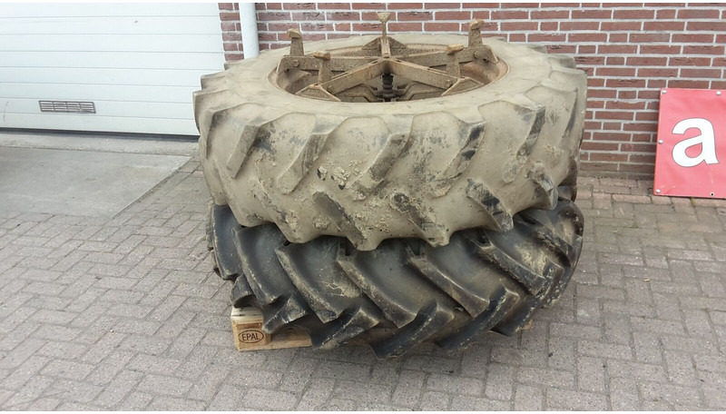 Dubbellucht 34 inch - Wheels and tires: picture 1 Dubbellucht 34 inch - Wheels and tires: picture 1