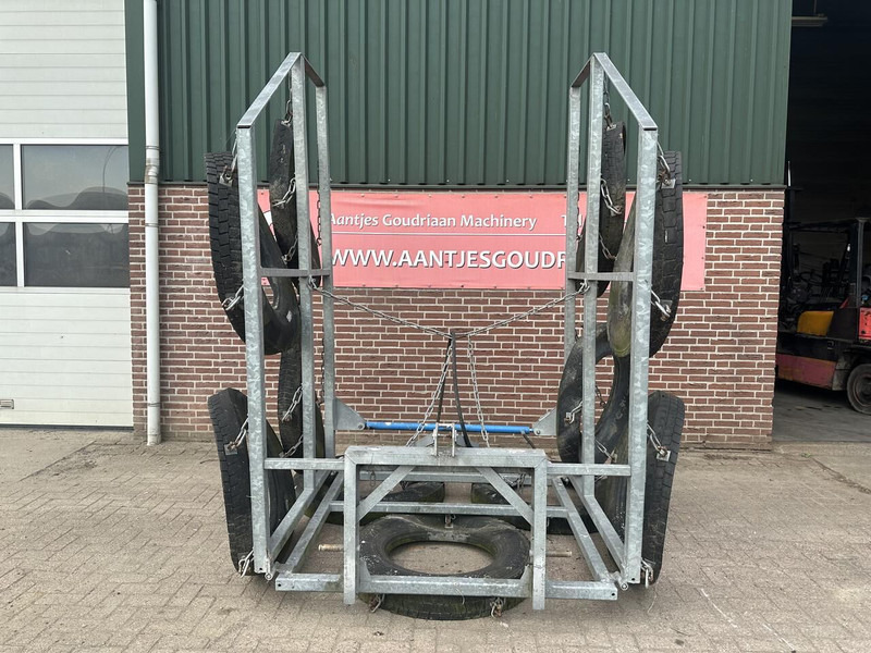 Onbekend Bandensleep - Soil tillage equipment: picture 1 Onbekend Bandensleep - Soil tillage equipment: picture 1