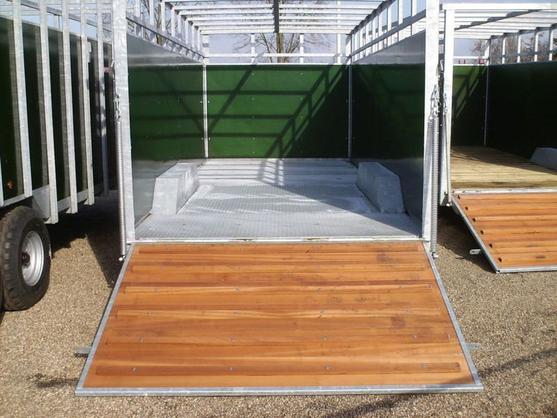 Onbekend  - Farm trailer: picture 2 Onbekend  - Farm trailer: picture 2