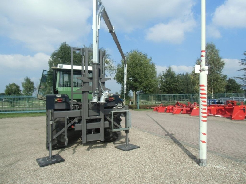 Tractor aquaduct - Manure spreader: picture 4 Tractor aquaduct - Manure spreader: picture 4