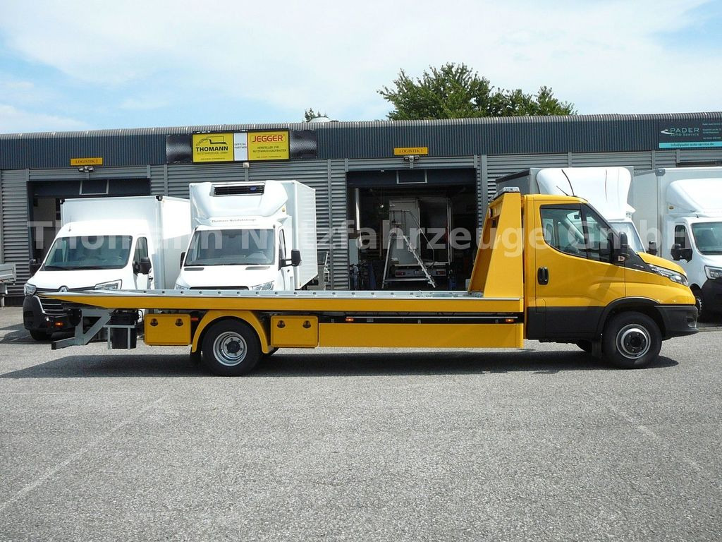 Iveco DAILY 70C18 Schiebeplateau Luftfederung Navi Iveco DAILY 70C18 Schiebeplateau Luftfederung Navi - Tow truck, Commercial vehicle: picture 4 Iveco DAILY 70C18 Schiebeplateau Luftfederung Navi Iveco DAILY 70C18 Schiebeplateau Luftfederung Navi - Tow truck, Commercial vehicle: picture 4