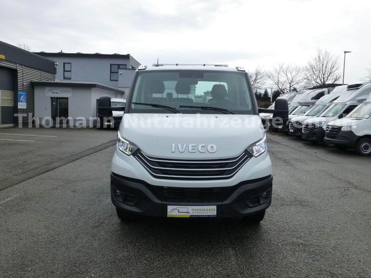 Iveco DAILY 72C18 Schiebeplateu Luftfed Navi Iveco DAILY 72C18 Schiebeplateu Luftfed Navi - Tow truck, Commercial vehicle: picture 5 Iveco DAILY 72C18 Schiebeplateu Luftfed Navi Iveco DAILY 72C18 Schiebeplateu Luftfed Navi - Tow truck, Commercial vehicle: picture 5