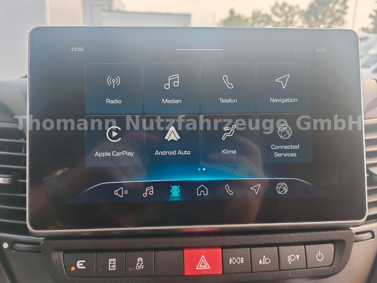 New Box van Iveco Daily 35S18 Koffer + LBW Navi/ACC Tempomat: picture 11