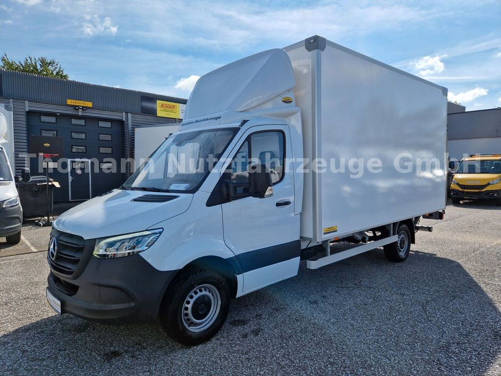 Mercedes-Benz Sprinter 319 CDI Koffer LBW Seiten Tür - Box van: picture 4 Mercedes-Benz Sprinter 319 CDI Koffer LBW Seiten Tür - Box van: picture 4