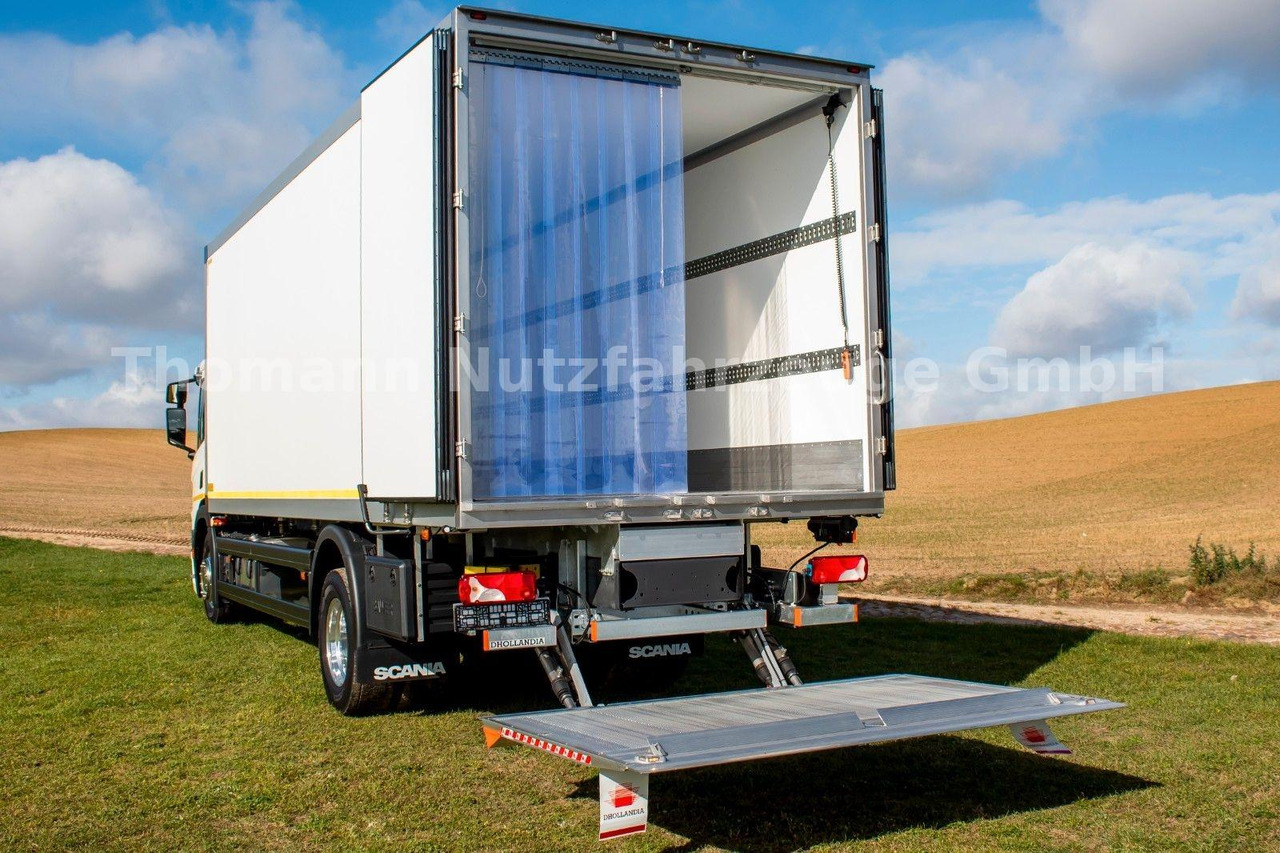 Scania P280 18t Premium Kühlkoffer Supra 850 Scania P280 18t Premium Kühlkoffer Supra 850 - Refrigerator truck: picture 5 Scania P280 18t Premium Kühlkoffer Supra 850 Scania P280 18t Premium Kühlkoffer Supra 850 - Refrigerator truck: picture 5