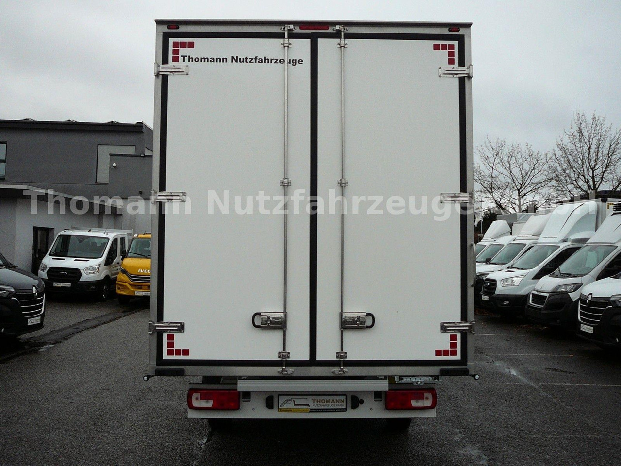 Volkswagen Crafter 177 PS Premium Möbel Koffer Volkswagen Crafter 177 PS Premium Möbel Koffer - Box van: picture 5 Volkswagen Crafter 177 PS Premium Möbel Koffer Volkswagen Crafter 177 PS Premium Möbel Koffer - Box van: picture 5