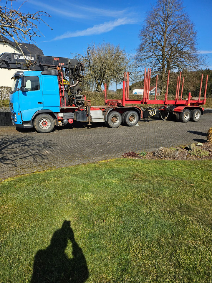 VOLVO FH16 - Logging truck: picture 2 VOLVO FH16 - Logging truck: picture 2