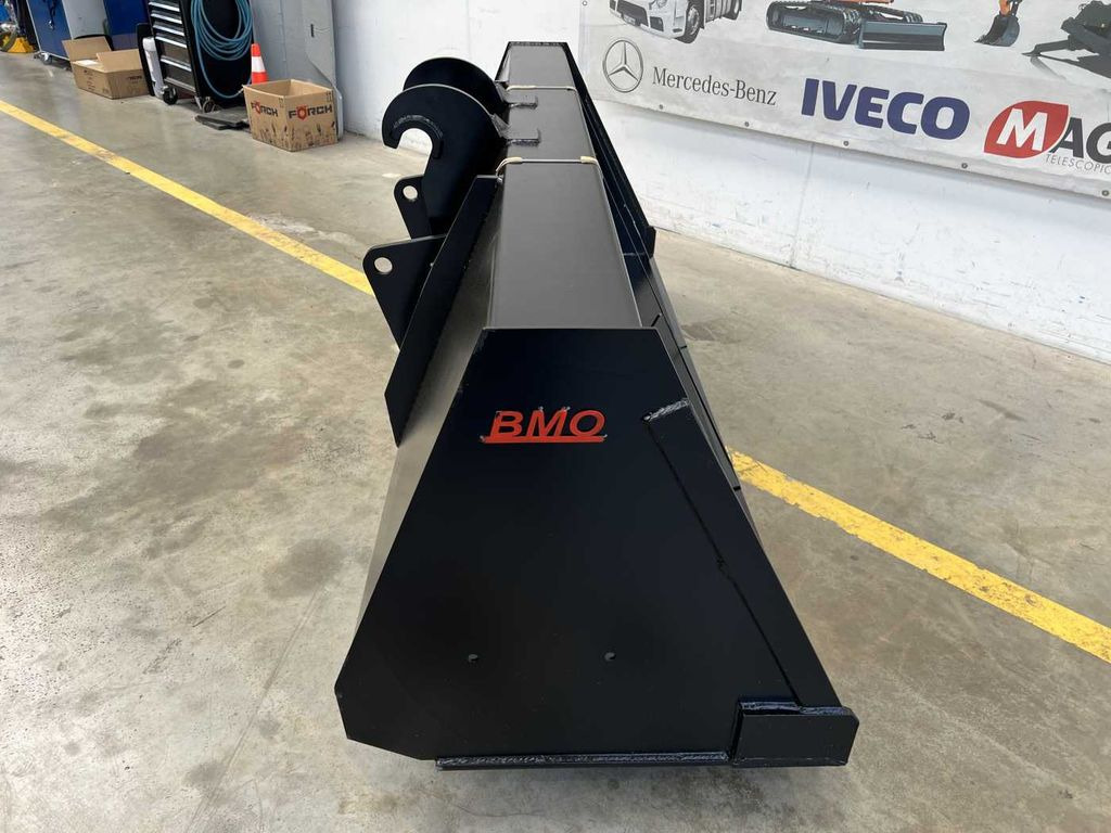 New Excavator bucket for Construction machinery BMO Erdschaufel / Schaufel / Magni / 2.500 / NEU BMO Erdschaufel / Schaufel / Magni / 2.500 / NEU: picture 6