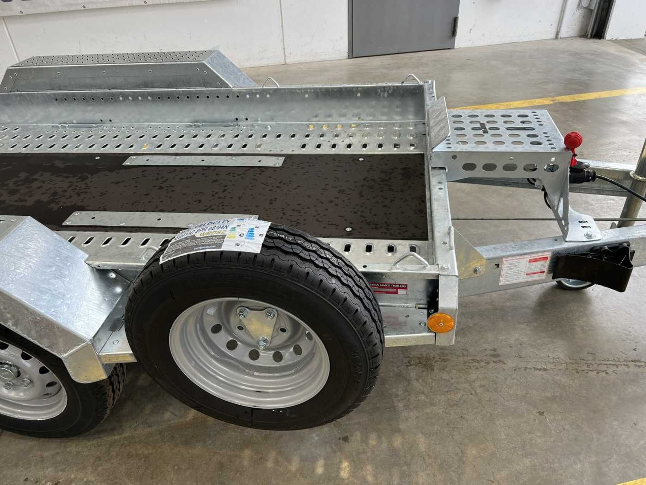 Low loader trailer Brian James Cargo Digger Plant 2 / Länge: 2.800mm / 2.700kg: picture 8
