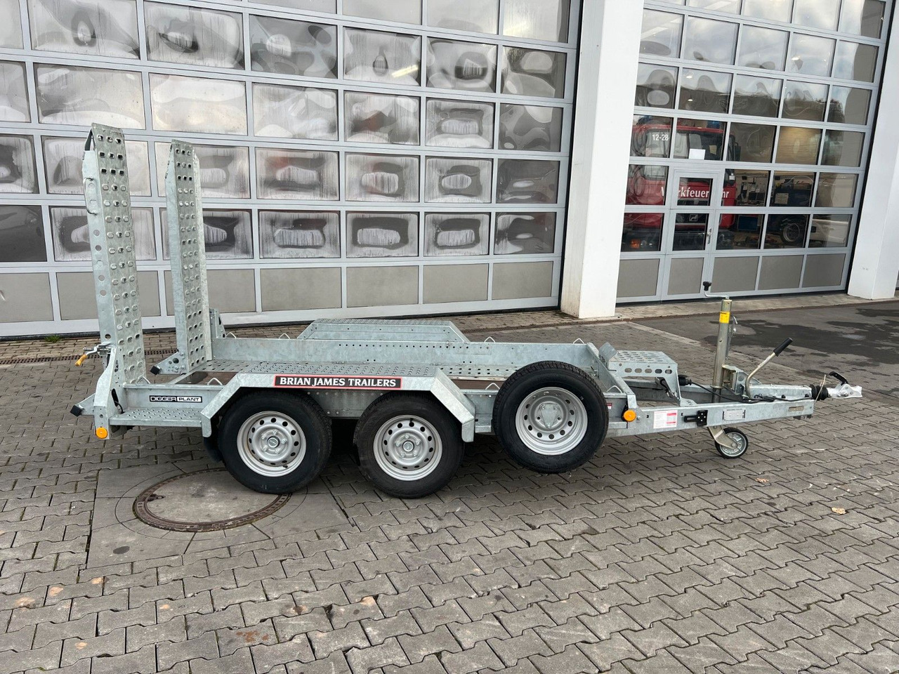 Brian James Cargo Digger Plant 2 / Länge: 2.800mm / 3.500kg - Low loader trailer: picture 2 Brian James Cargo Digger Plant 2 / Länge: 2.800mm / 3.500kg - Low loader trailer: picture 2