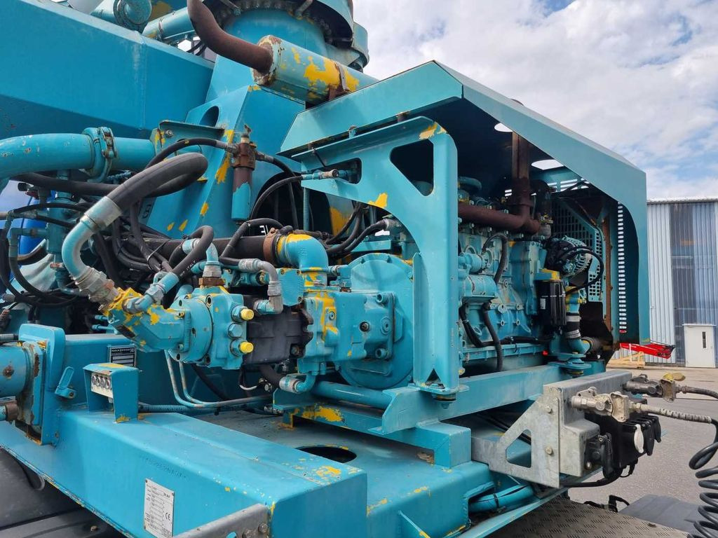 Concrete mixer semi-trailer De Buf Beton-Mischer 9m³/Sermac 24m Betonpumpe De Buf Beton-Mischer 9m³/Sermac 24m Betonpumpe: picture 12