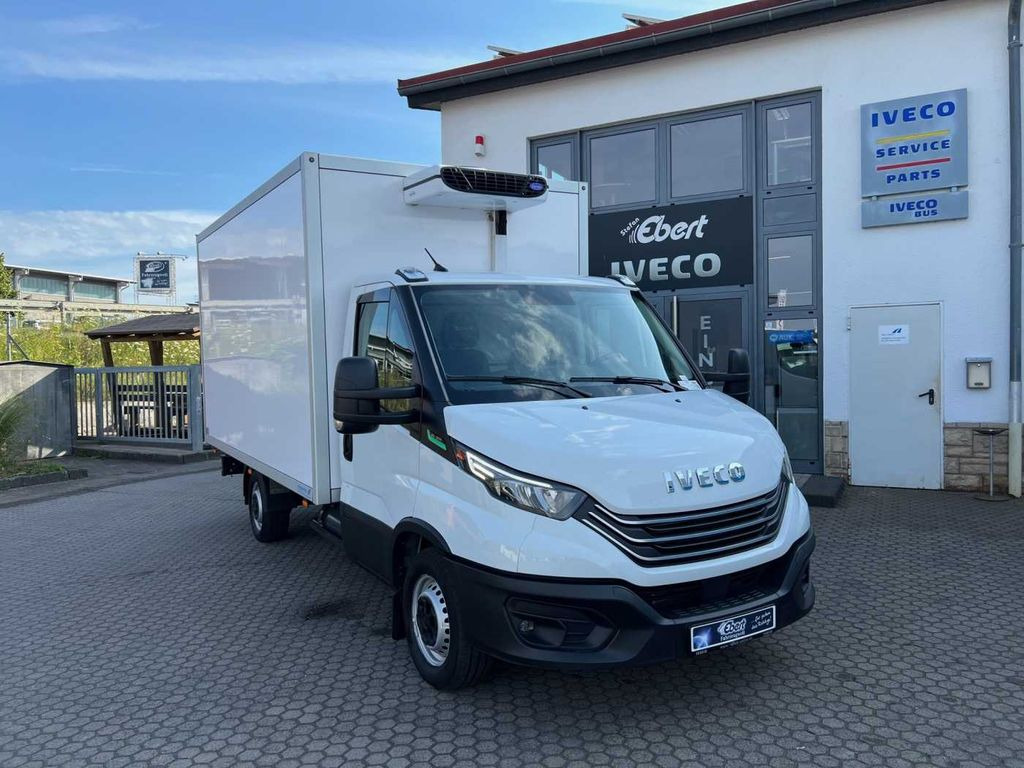 Iveco 35S14 A8 CNG Koffer *3-Sitze*Klima*Automatik* Iveco 35S14 A8 CNG Koffer *3-Sitze*Klima*Automatik* - Refrigerated van: picture 1 Iveco 35S14 A8 CNG Koffer *3-Sitze*Klima*Automatik* Iveco 35S14 A8 CNG Koffer *3-Sitze*Klima*Automatik* - Refrigerated van: picture 1