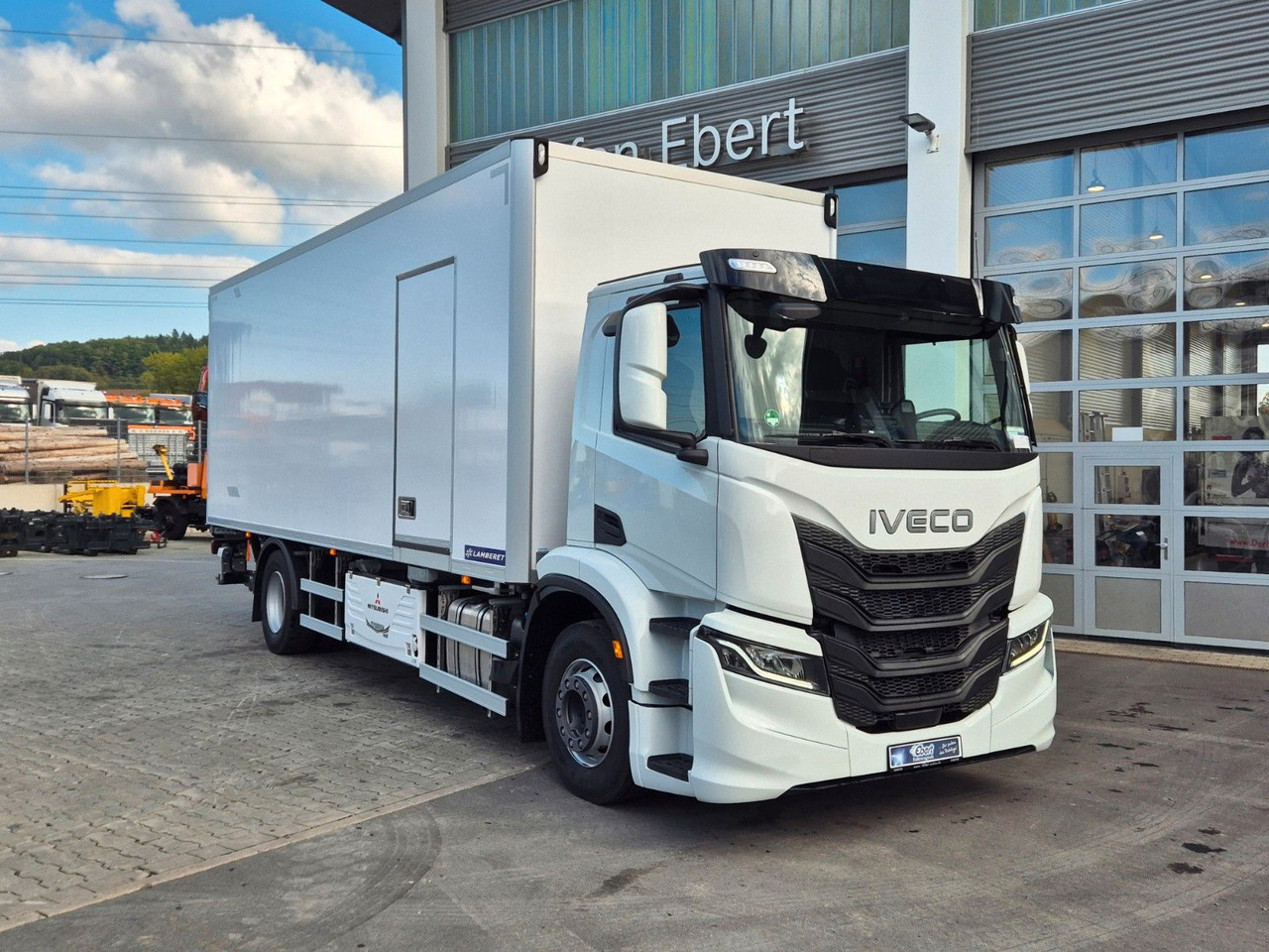 Iveco AD190S40/FP Lamberet Mitsubishi LBW Tür AHK - Refrigerator truck: picture 2 Iveco AD190S40/FP Lamberet Mitsubishi LBW Tür AHK - Refrigerator truck: picture 2