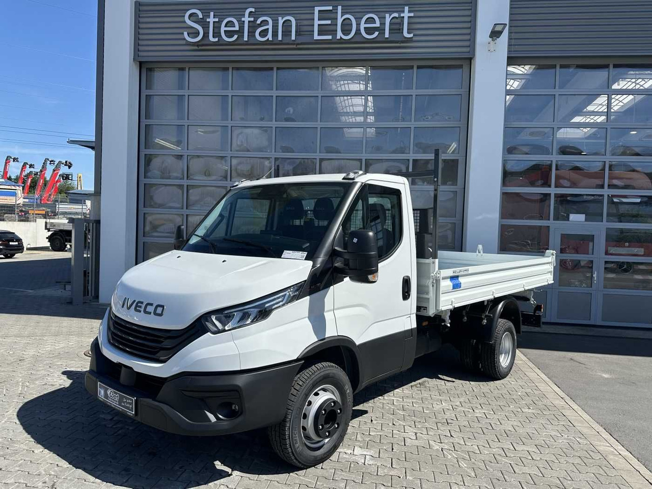 Iveco Daily 60C18H Kipper *R3.450mm*Kamera*2xAHK* - Tipper van: picture 1 Iveco Daily 60C18H Kipper *R3.450mm*Kamera*2xAHK* - Tipper van: picture 1
