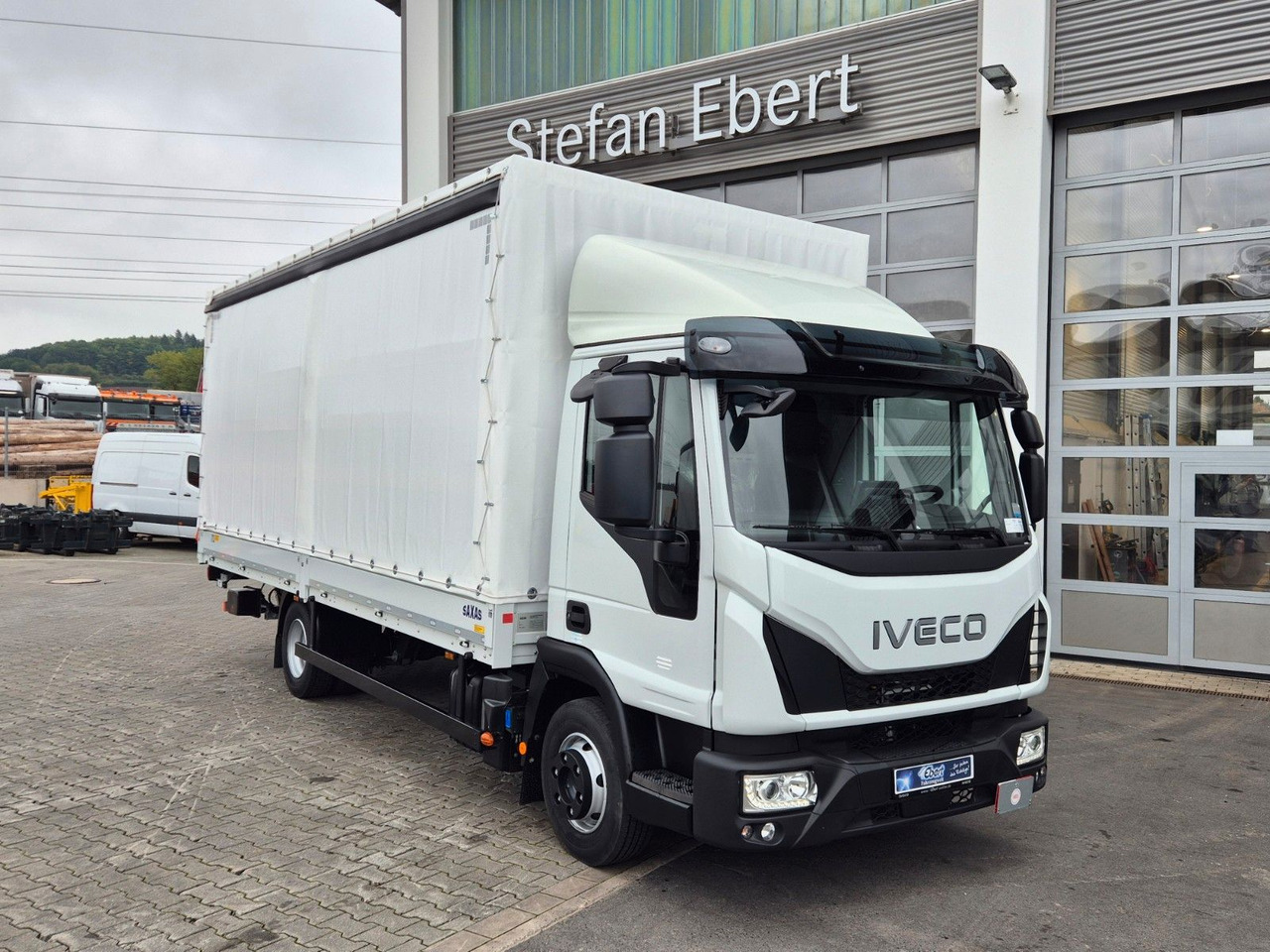 Iveco Eurocargo ML75E19/P LBW Spoiler Klima 3 Sitze - Curtain side van: picture 2 Iveco Eurocargo ML75E19/P LBW Spoiler Klima 3 Sitze - Curtain side van: picture 2
