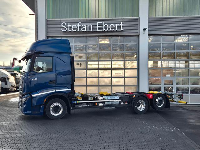Iveco S-Way AS260S50Y/FS CM 6x2 BDF Standklima 2xAHK - Cab chassis truck: picture 5 Iveco S-Way AS260S50Y/FS CM 6x2 BDF Standklima 2xAHK - Cab chassis truck: picture 5