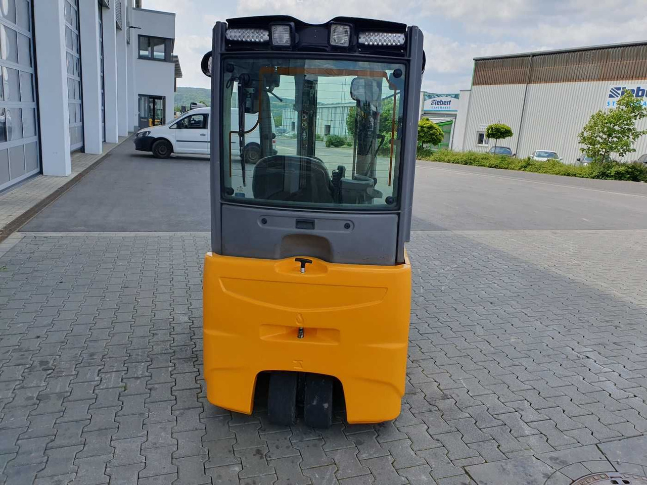 Jungheinrich EFG 215 / Triplex: 4.25m! / nur 3.439h! / 2022 - Electric forklift: picture 5 Jungheinrich EFG 215 / Triplex: 4.25m! / nur 3.439h! / 2022 - Electric forklift: picture 5