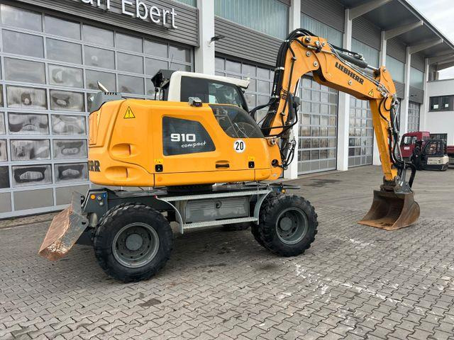 Liebherr A 910 C Litronic / 2.381h / SW33 - Wheel excavator: picture 3 Liebherr A 910 C Litronic / 2.381h / SW33 - Wheel excavator: picture 3