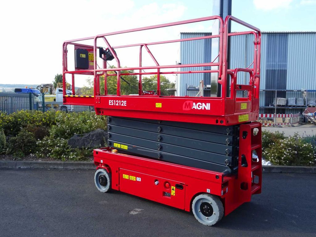 Magni ES1212E Scherenbühne // 12m Arbeitshöhe - Scissor lift: picture 5 Magni ES1212E Scherenbühne // 12m Arbeitshöhe - Scissor lift: picture 5