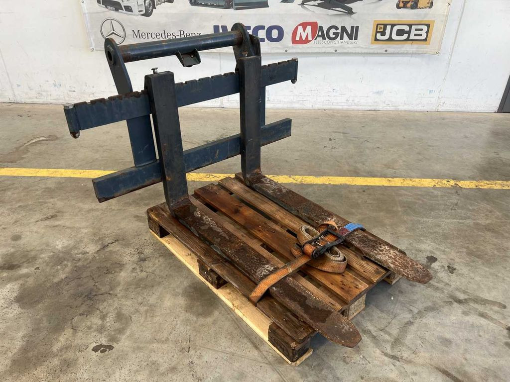 Magni Palettengabel / Manitou / 5.000 kg / 2017 Magni Palettengabel / Manitou / 5.000 kg / 2017 - Forks: picture 2 Magni Palettengabel / Manitou / 5.000 kg / 2017 Magni Palettengabel / Manitou / 5.000 kg / 2017 - Forks: picture 2