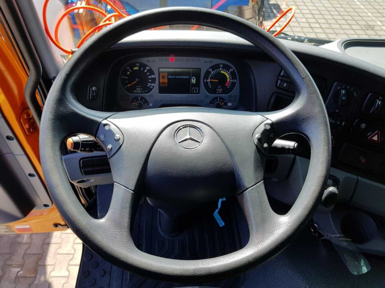 Leasing of  Mercedes-Benz Actros 2032 A 4x4 Bucher STKF 9500 Airport Mercedes-Benz Actros 2032 A 4x4 Bucher STKF 9500 Airport: picture 14
