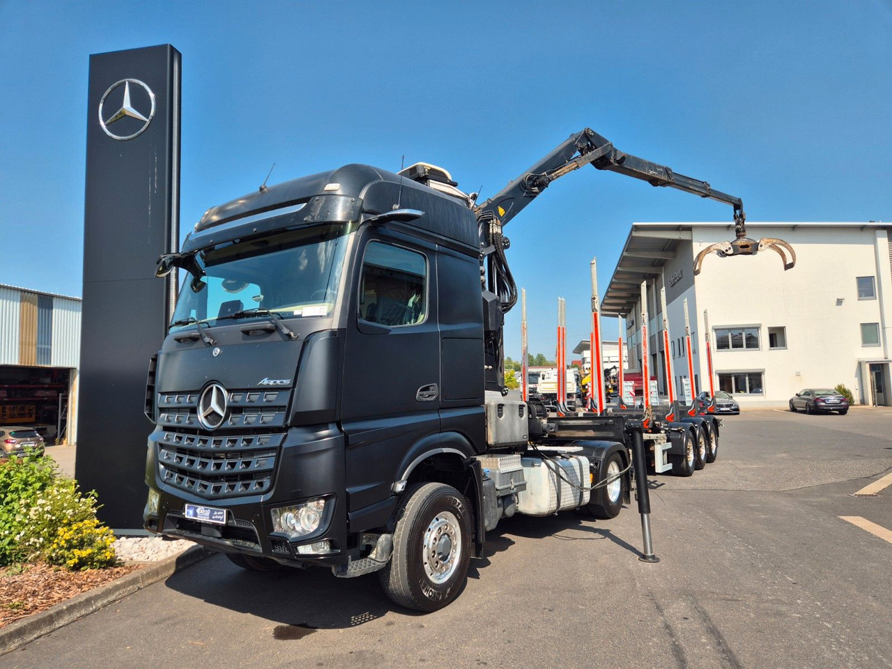 Mercedes-Benz Arocs 1853 LS 4x4 HAD Palfinger Q170Z96+Doll H3L - Logging truck, Crane truck: picture 1 Mercedes-Benz Arocs 1853 LS 4x4 HAD Palfinger Q170Z96+Doll H3L - Logging truck, Crane truck: picture 1