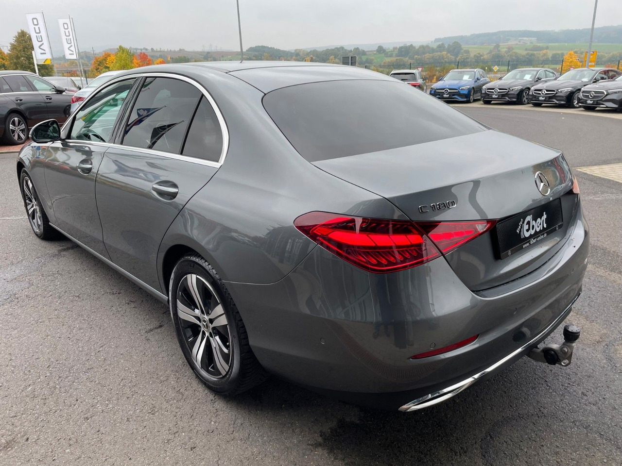 Mercedes-Benz C 180 AVANTGARDE R-Kamera+AHK+TOTW+Ambiente - Sedan: picture 3 Mercedes-Benz C 180 AVANTGARDE R-Kamera+AHK+TOTW+Ambiente - Sedan: picture 3
