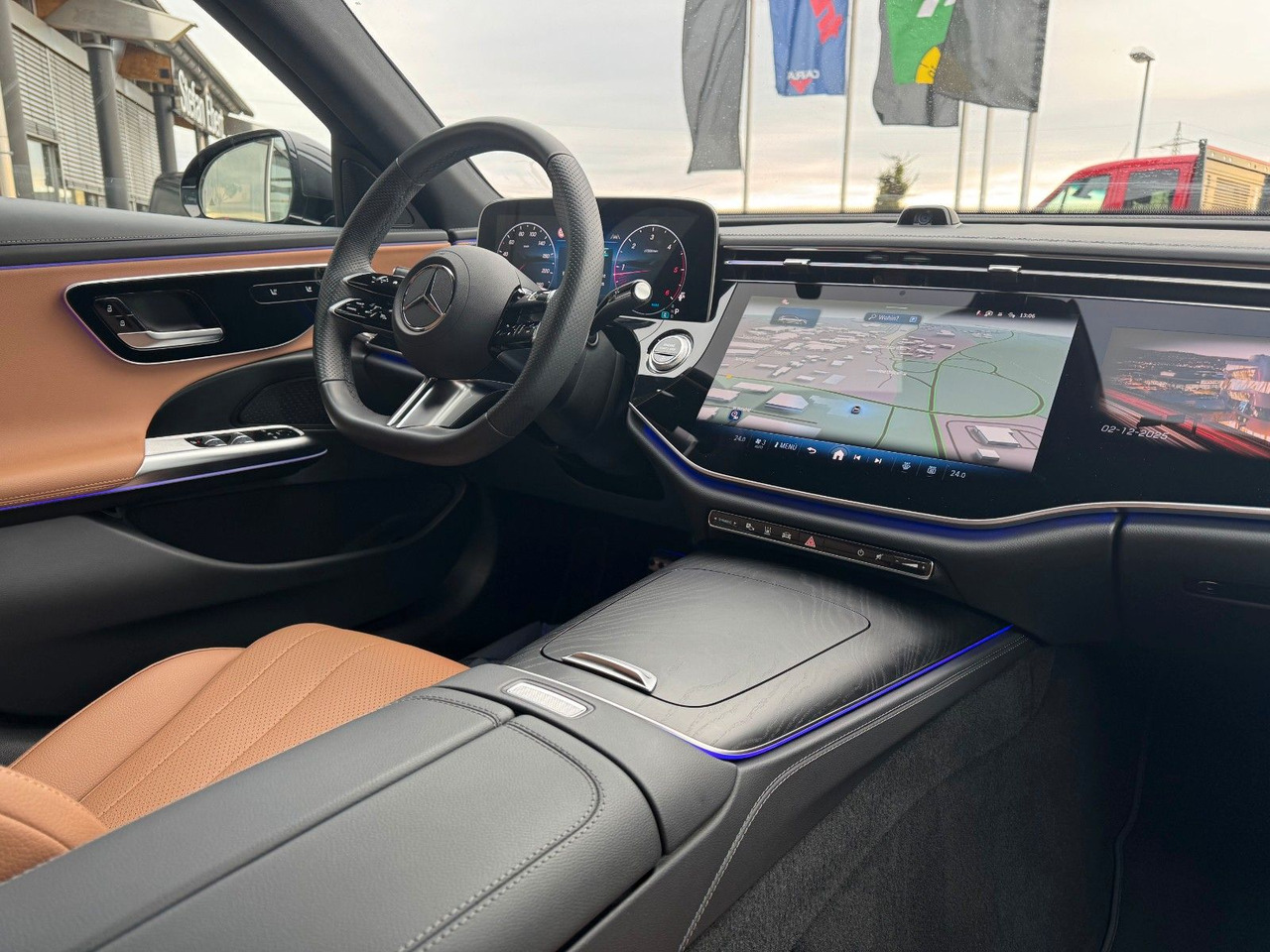 Mercedes-Benz E 220d T AMG+Hyperscreen+Leder+AHK+DistrPro+STH - Station wagon: picture 3 Mercedes-Benz E 220d T AMG+Hyperscreen+Leder+AHK+DistrPro+STH - Station wagon: picture 3