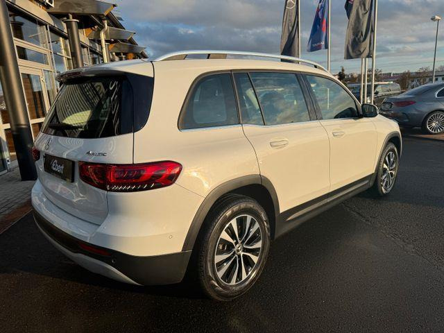 Mercedes-Benz GLB 200 4M Style+StandH+Distr+RKamera+Augment - SUV: picture 5 Mercedes-Benz GLB 200 4M Style+StandH+Distr+RKamera+Augment - SUV: picture 5