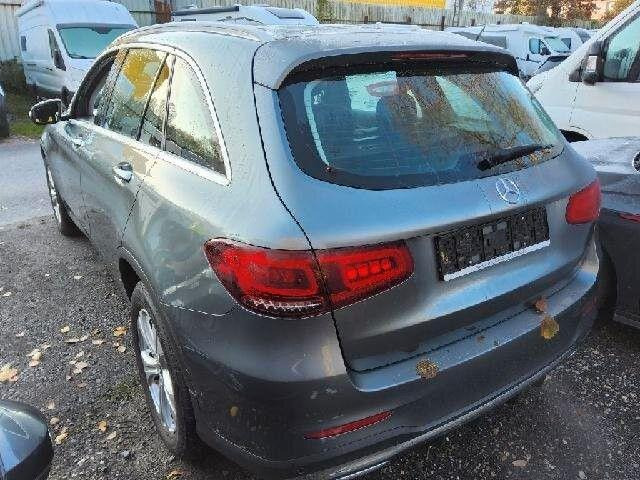 Mercedes-Benz GLC 300 4M AMG Distr+360°+Memory+Ambiente+Carpla - SUV: picture 4 Mercedes-Benz GLC 300 4M AMG Distr+360°+Memory+Ambiente+Carpla - SUV: picture 4