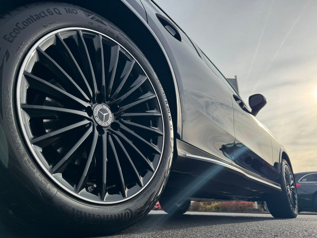 Mercedes-Benz GLC 300 4M+AMG+Pano+Burm+360+Memory - SUV: picture 5 Mercedes-Benz GLC 300 4M+AMG+Pano+Burm+360+Memory - SUV: picture 5