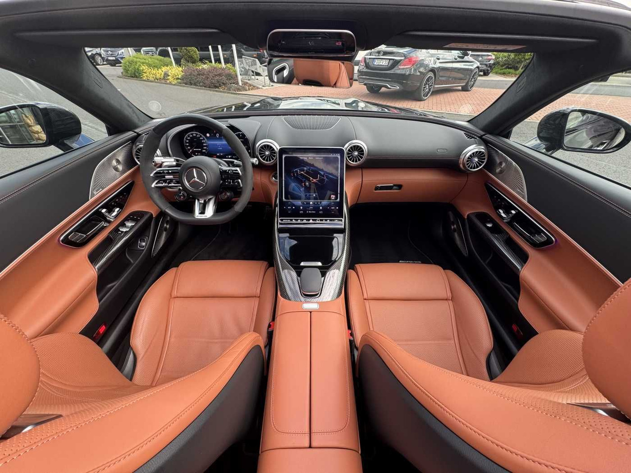 Mercedes-Benz SL 63 AMG 4M Digital+Massage+Distr+360+HUD+ - Car: picture 4 Mercedes-Benz SL 63 AMG 4M Digital+Massage+Distr+360+HUD+ - Car: picture 4