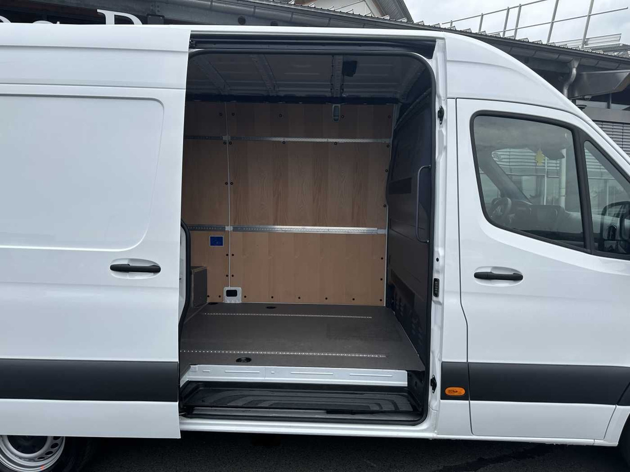 Panel van Mercedes-Benz Sprinter 317 CDI 3665 9G Klima 360 MBUX SHZ: picture 9