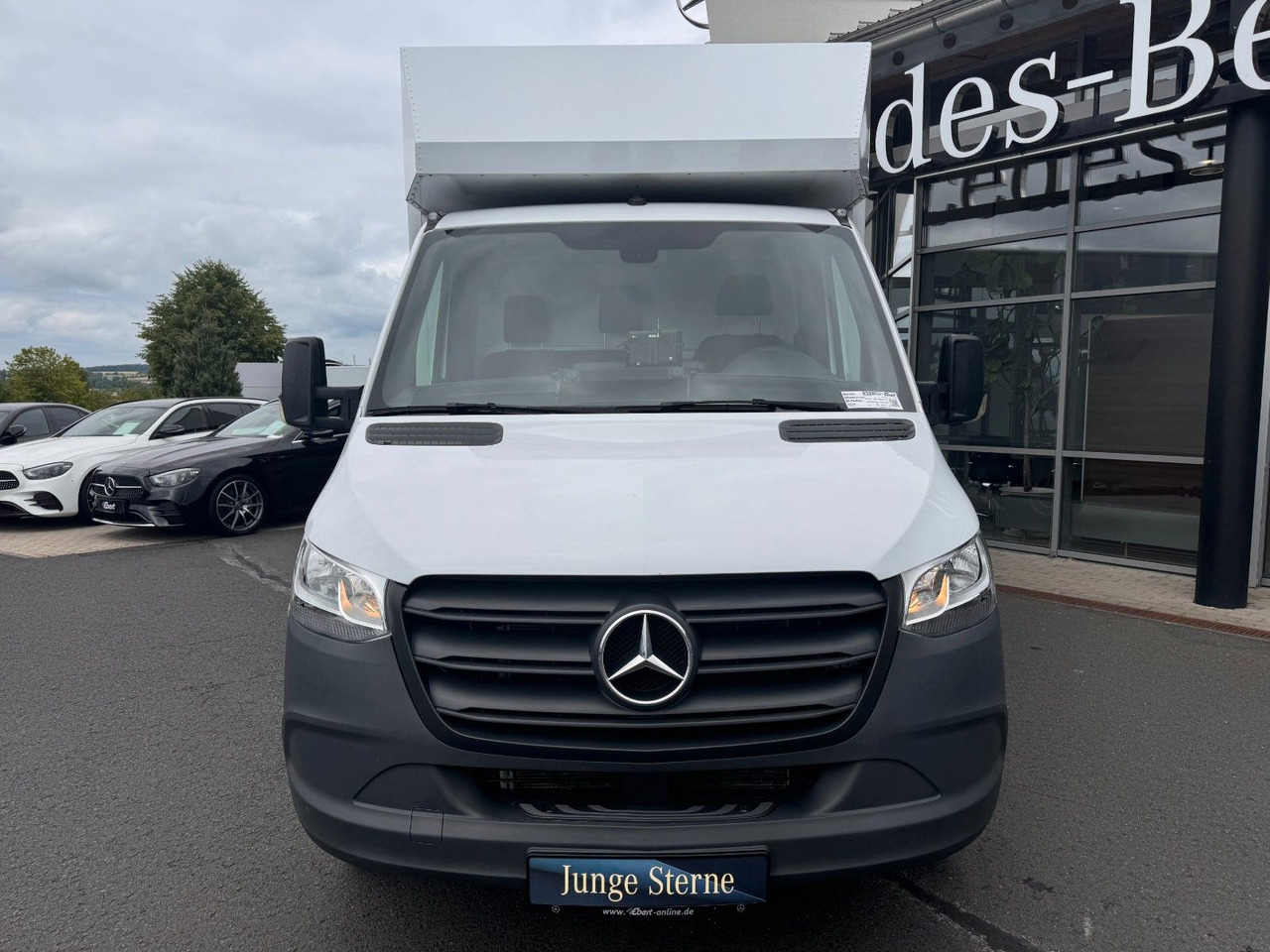 Mercedes-Benz Sprinter 317 CDI 4325 Koffer LBW Klima Kamera - Box van: picture 2 Mercedes-Benz Sprinter 317 CDI 4325 Koffer LBW Klima Kamera - Box van: picture 2