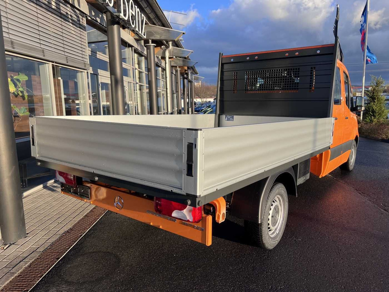 Mercedes-Benz Sprinter 317 CDI DoKa 4325 Klima MBUX Stdheiz - Open body delivery van, Combi van: picture 4 Mercedes-Benz Sprinter 317 CDI DoKa 4325 Klima MBUX Stdheiz - Open body delivery van, Combi van: picture 4