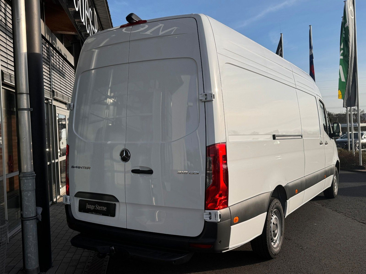 Mercedes-Benz Sprinter 319 CDI 4325 Klima Kamera AHK - Panel van: picture 4 Mercedes-Benz Sprinter 319 CDI 4325 Klima Kamera AHK - Panel van: picture 4