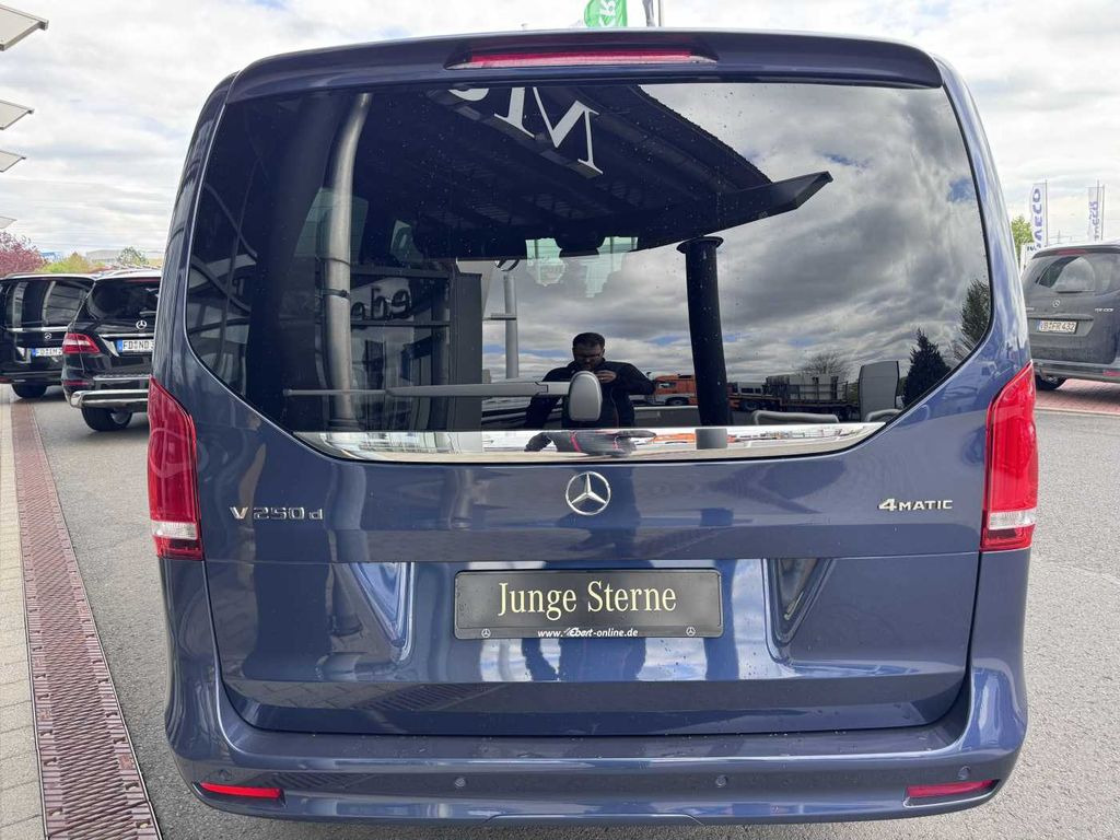 Mercedes-Benz V 250 d EDITION 4MATIC AMG DISTRONIC AHK Tisch - Minibus, Passenger van: picture 5 Mercedes-Benz V 250 d EDITION 4MATIC AMG DISTRONIC AHK Tisch - Minibus, Passenger van: picture 5
