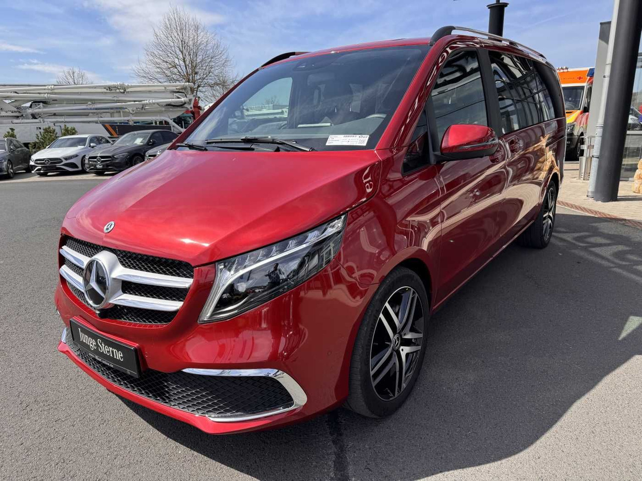 Mercedes-Benz V 300 d AVA ED Tisch AHK DISTRONIC 360 7Sitze - Passenger van: picture 3 Mercedes-Benz V 300 d AVA ED Tisch AHK DISTRONIC 360 7Sitze - Passenger van: picture 3