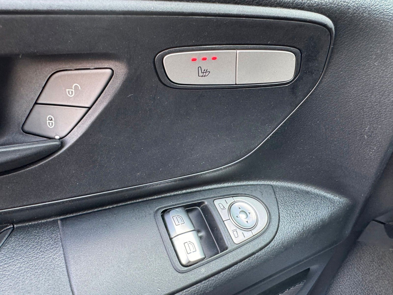 Panel van Mercedes-Benz Vito 116 CDI 3200 Klima Kamera Audio40: picture 15 Panel van Mercedes-Benz Vito 116 CDI 3200 Klima Kamera Audio40: picture 15