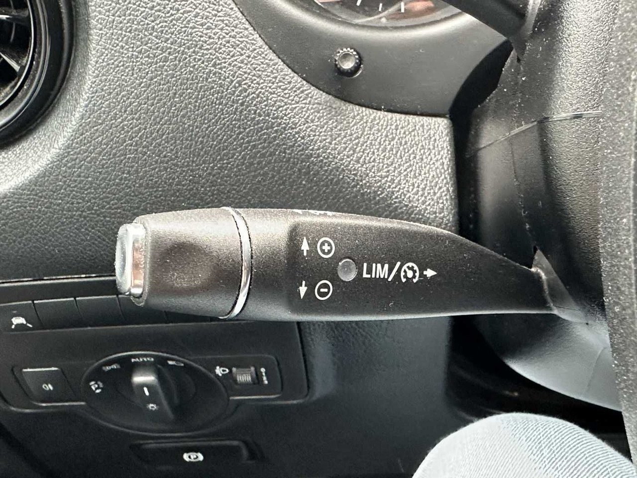 Small van, Electric van Mercedes-Benz eVito 112 Klima Kamera Navi SHZ Tempomat: picture 15