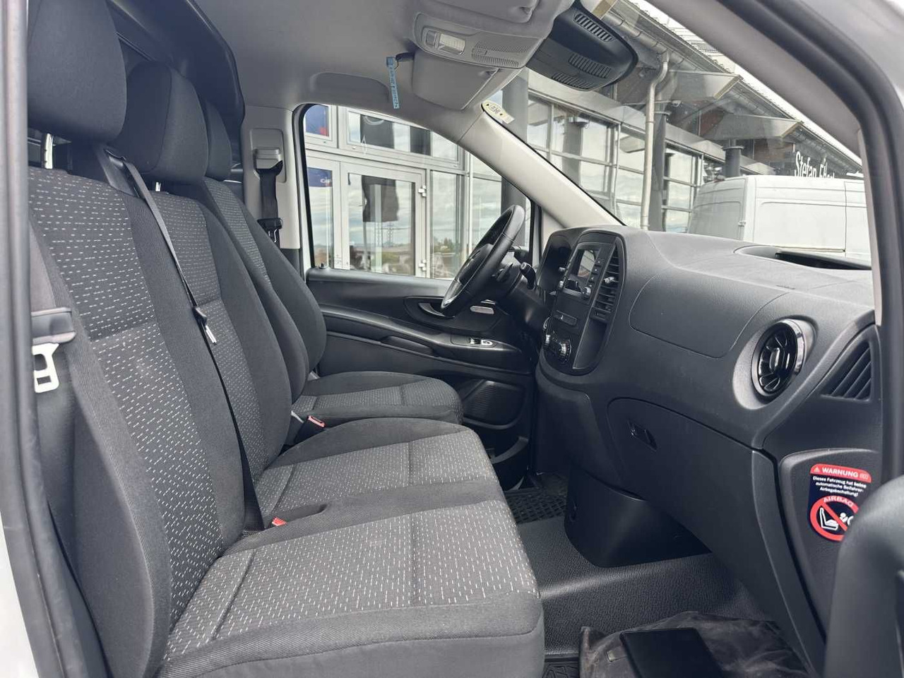 Small van, Electric van Mercedes-Benz eVito 112 Klima Kamera Navi SHZ Tempomat: picture 8