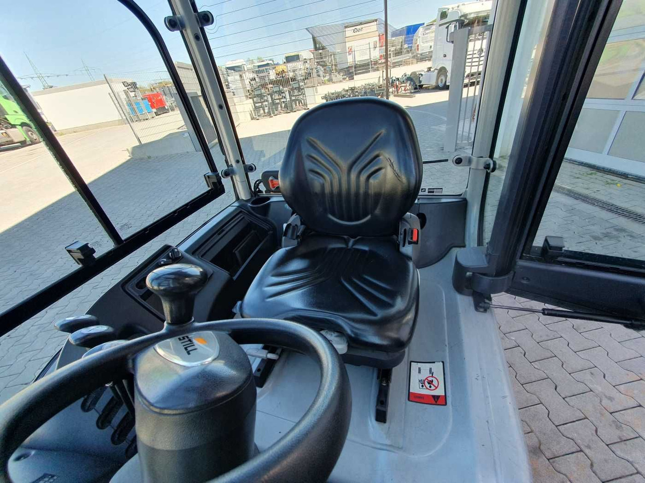 Electric forklift Still RX20-14 / 2023 / Triplex: 4.60m! / 2.604h / SS: picture 12