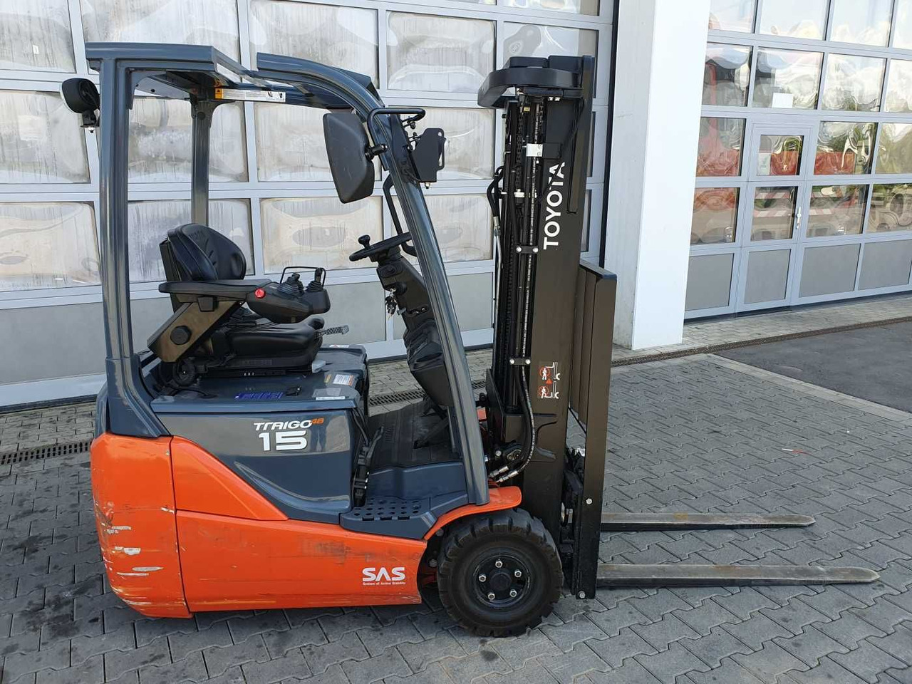 Toyota 8FBET15 / Triplex: 4.30m / nur 1.842h! / SS - Electric forklift: picture 2 Toyota 8FBET15 / Triplex: 4.30m / nur 1.842h! / SS - Electric forklift: picture 2
