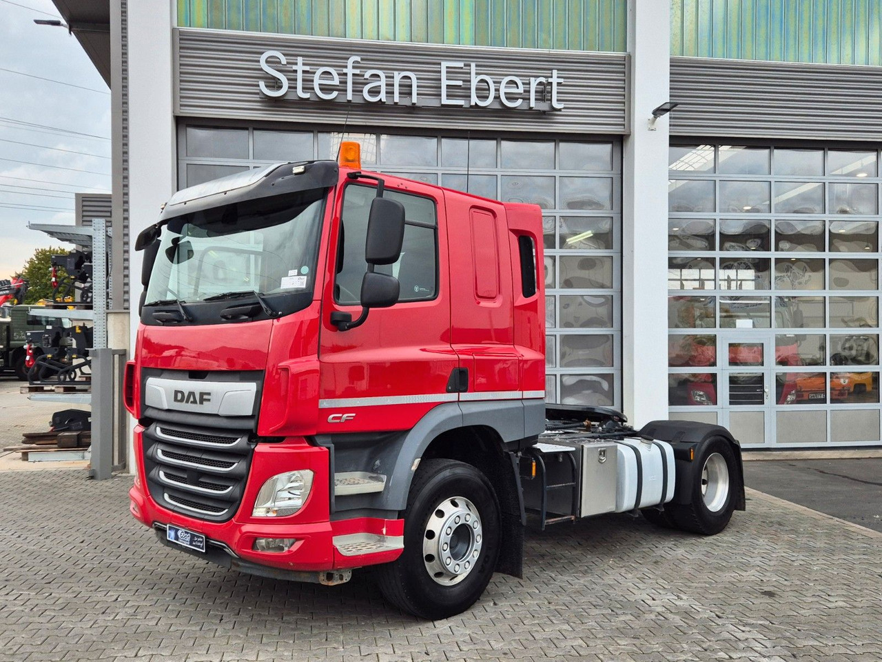 DAF CF 450 FT 4x2 Hydraulik Alu-Felgen Bett - Tractor unit: picture 1 DAF CF 450 FT 4x2 Hydraulik Alu-Felgen Bett - Tractor unit: picture 1