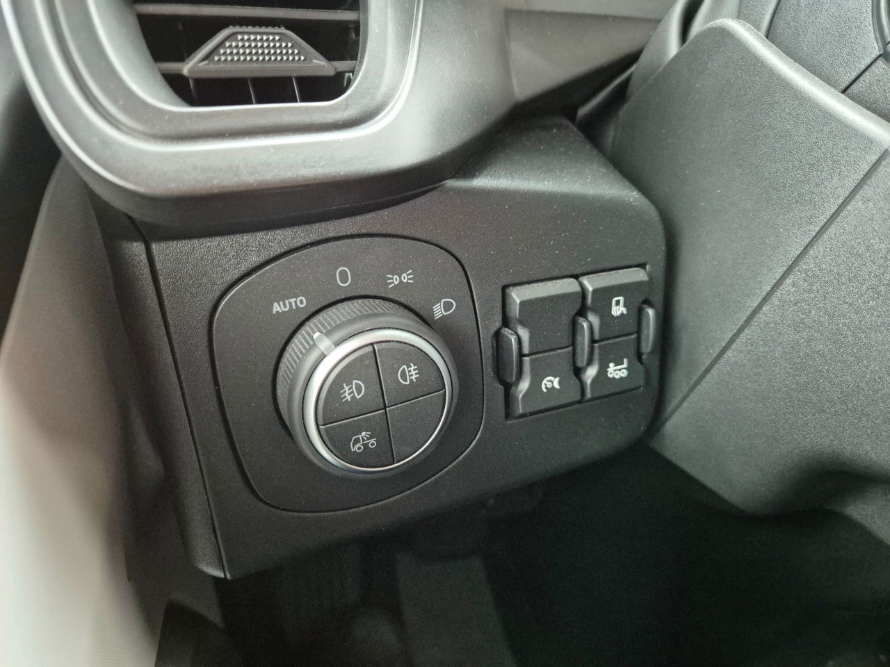 Tractor unit Iveco X-Way AS440X58T/FP ON 4x2 Hydraulik Mirror-Cams: picture 27 Tractor unit Iveco X-Way AS440X58T/FP ON 4x2 Hydraulik Mirror-Cams: picture 27