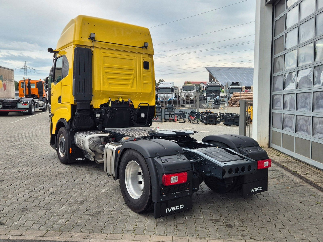 Tractor unit Iveco X-Way AS440X58T/FP ON 4x2 Hydraulik Mirror-Cams: picture 9 Tractor unit Iveco X-Way AS440X58T/FP ON 4x2 Hydraulik Mirror-Cams: picture 9