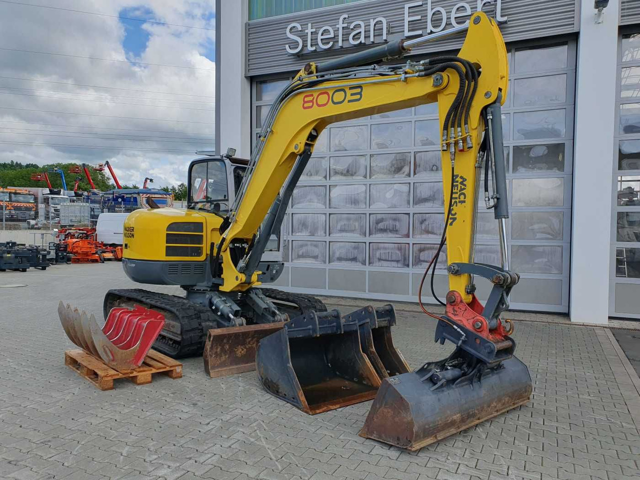 Wacker 8003 / MS08 / nur 4.035h / 2014 / Löffelpaket - Mini excavator: picture 2 Wacker 8003 / MS08 / nur 4.035h / 2014 / Löffelpaket - Mini excavator: picture 2