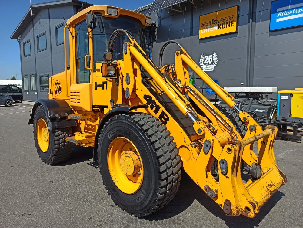 JCB 411B HT pyöräkuormaaja - Wheel loader: picture 2 JCB 411B HT pyöräkuormaaja - Wheel loader: picture 2