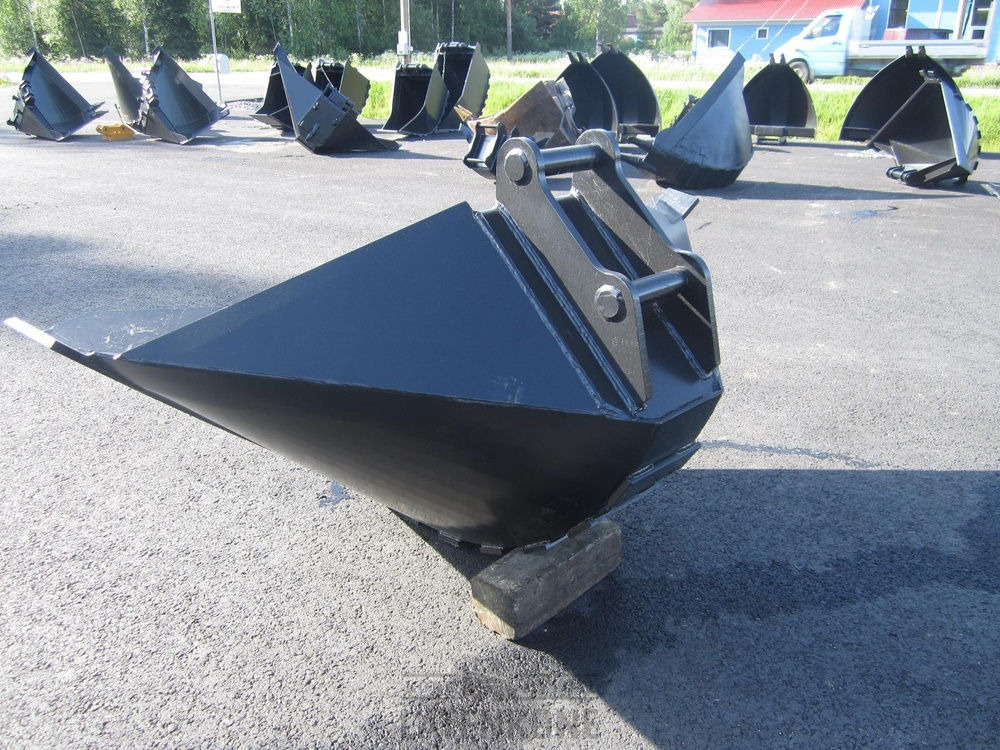 Laten Pelto-ojakauha 850L Miller 65 13-18ton - Bucket for Construction machinery: picture 3 Laten Pelto-ojakauha 850L Miller 65 13-18ton - Bucket for Construction machinery: picture 3