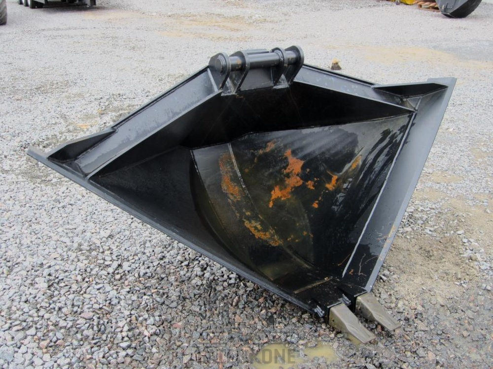 Laten Pelto-ojakauha 850L NTP10 13-18ton CAT-kynsillä - Bucket for Construction machinery: picture 2 Laten Pelto-ojakauha 850L NTP10 13-18ton CAT-kynsillä - Bucket for Construction machinery: picture 2